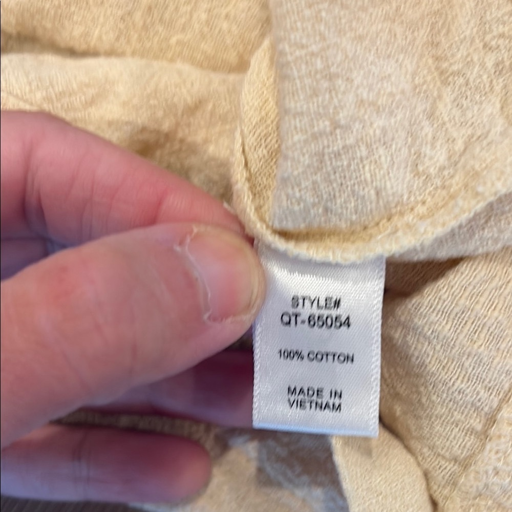 Zenana Outfitters Cream Boxy Crop T-Shirt - Picture 3 of 5